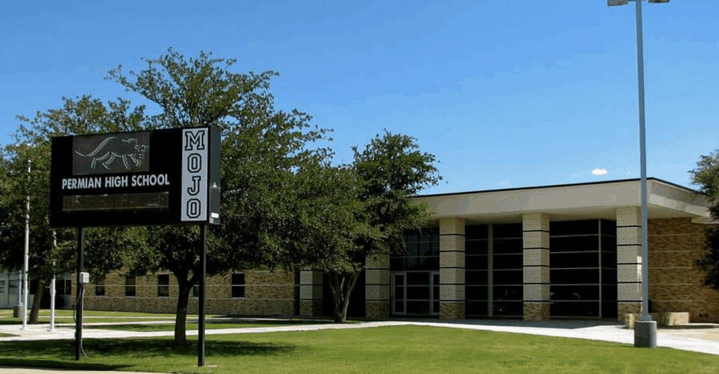 Estudiante de Permian High School atropellado en estacionamiento; lesiones no ponen en riesgo su vida